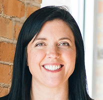 Sophie Hartwell, Leiterin des Kundendienstteams, Porträt